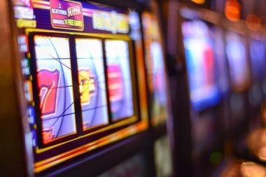 Koprok table cards and betting layout at goldtogel